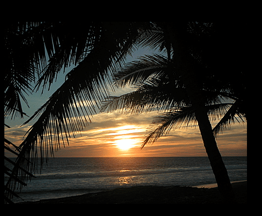 Playa el real tecoman colima
